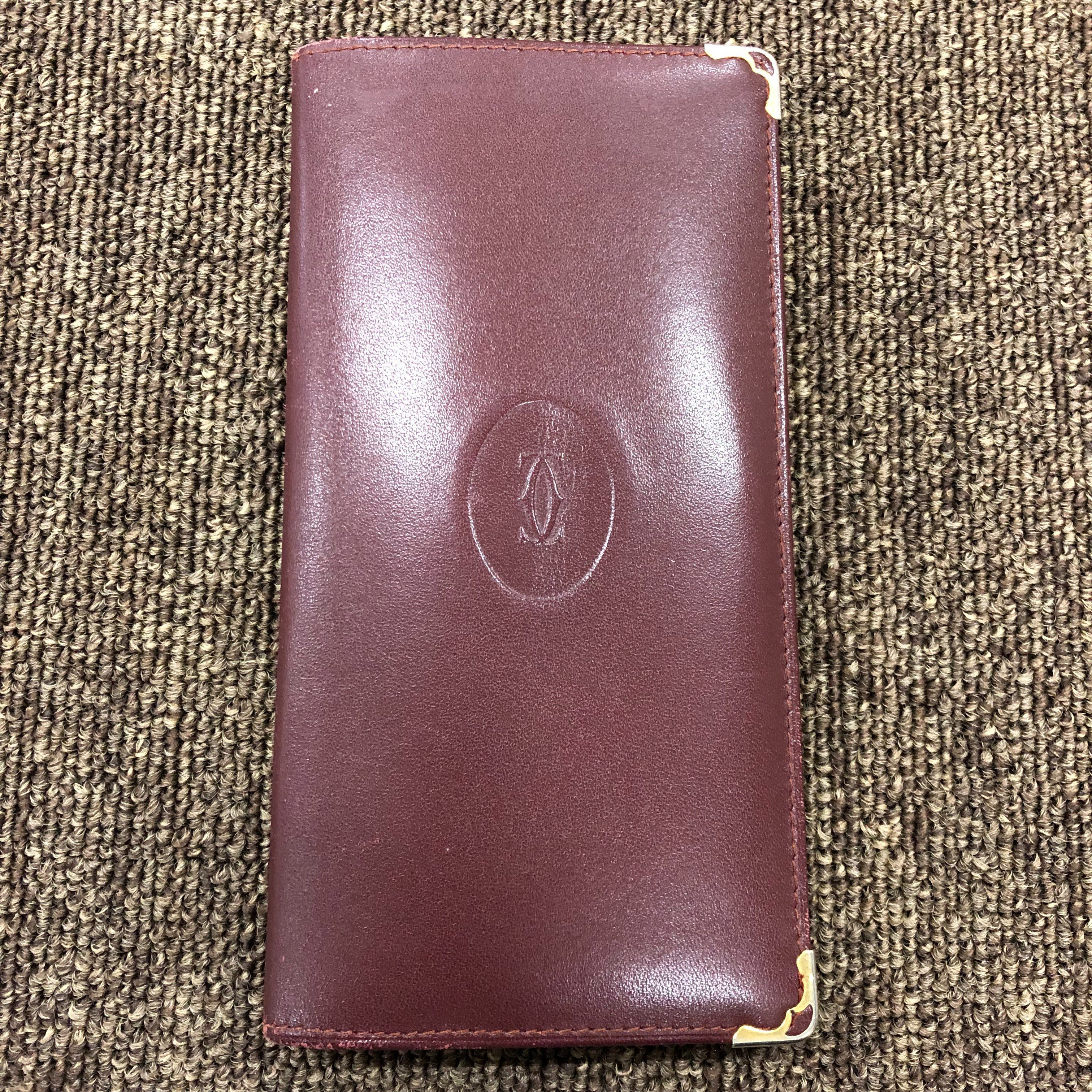 カルティエ 二つ折り長財布 マストボルドー