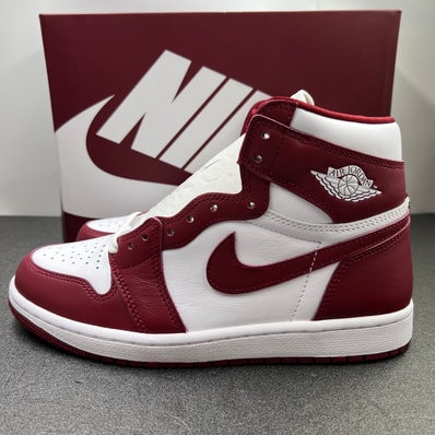 Nike Air Jordan 1 Retro High OG "Artisanal Red"