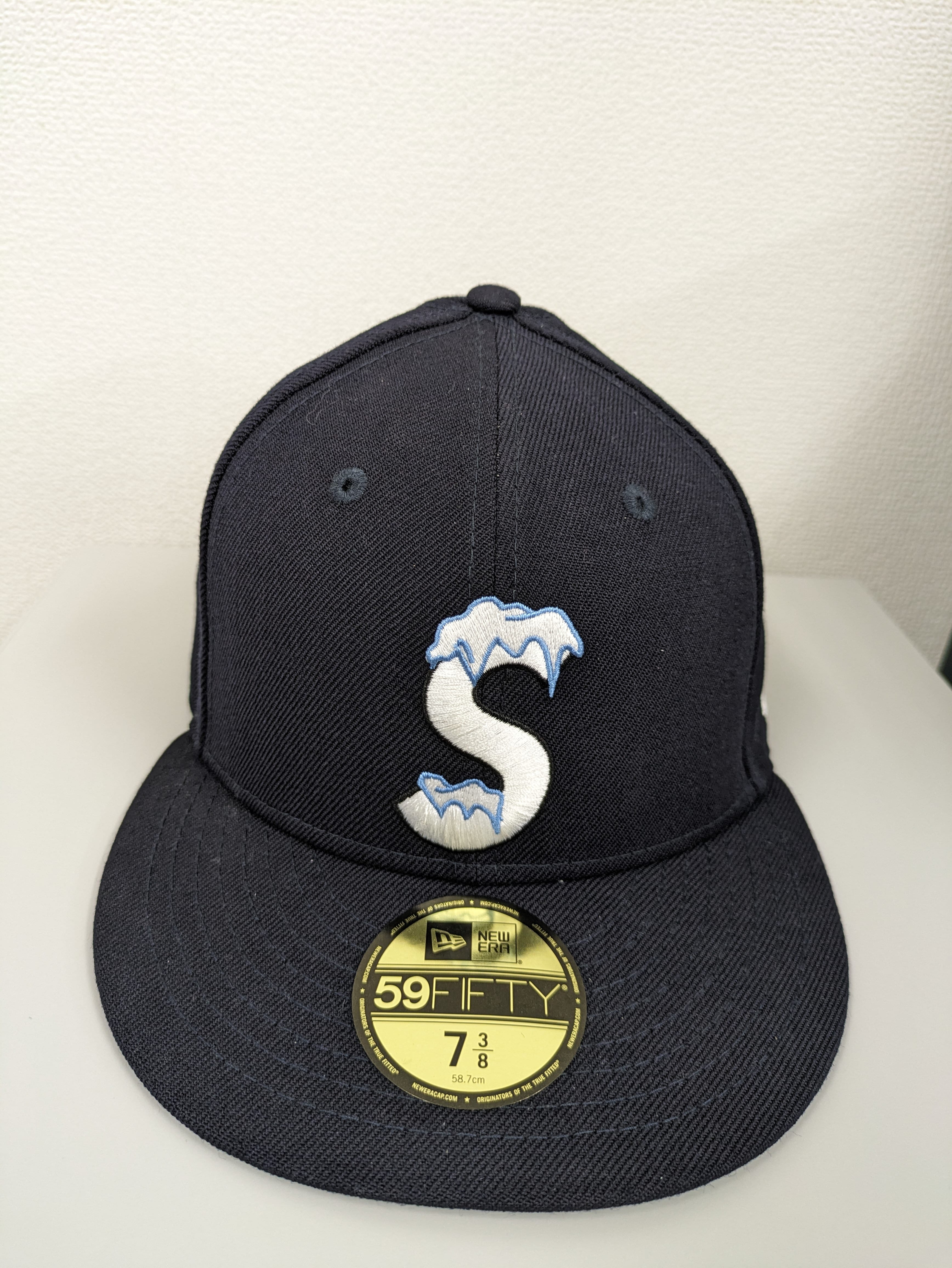 Supreme S Logo New Era® "Navy" (20FW)