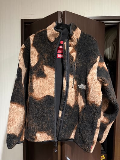 Supreme x The North Face Bleached Denim Print Fleece Jacket "Black"