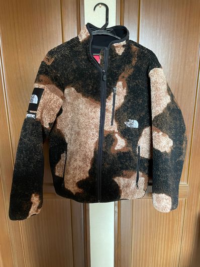 Supreme x The North Face Bleached Denim Print Fleece Jacket "Black"