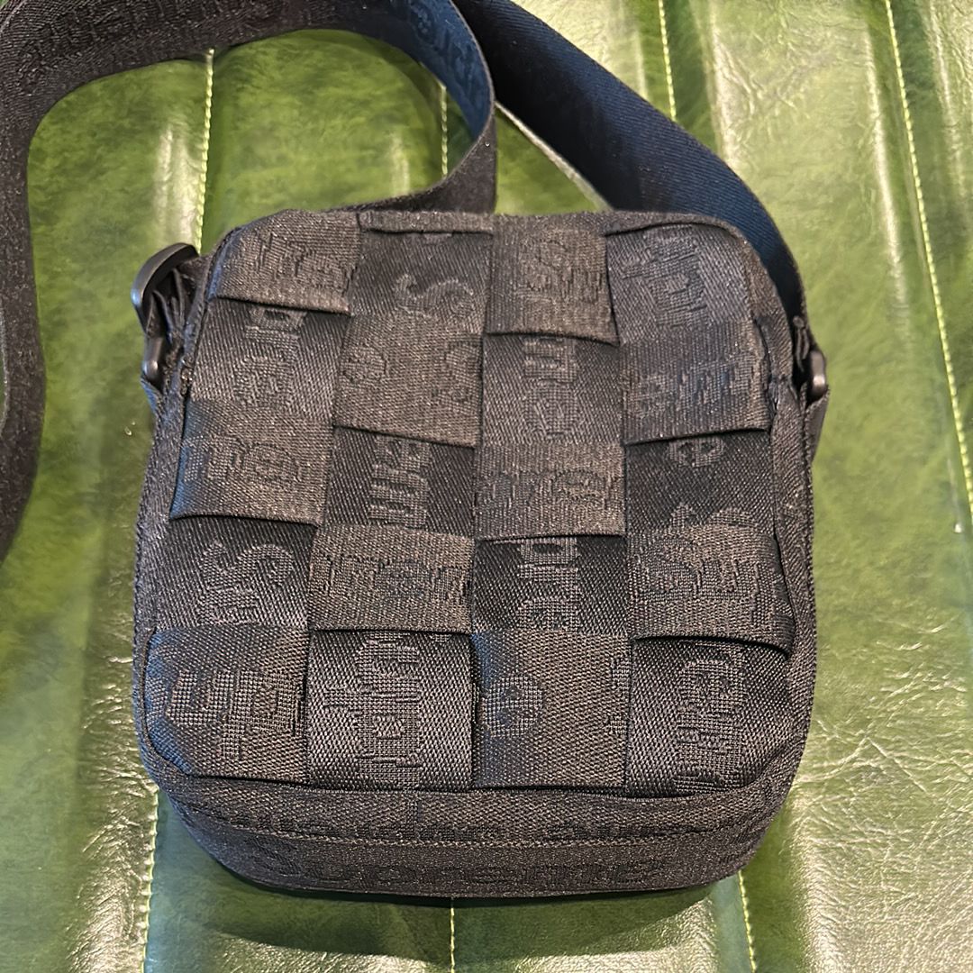 Supreme Woven Shoulder Bag "Black" (24SS)