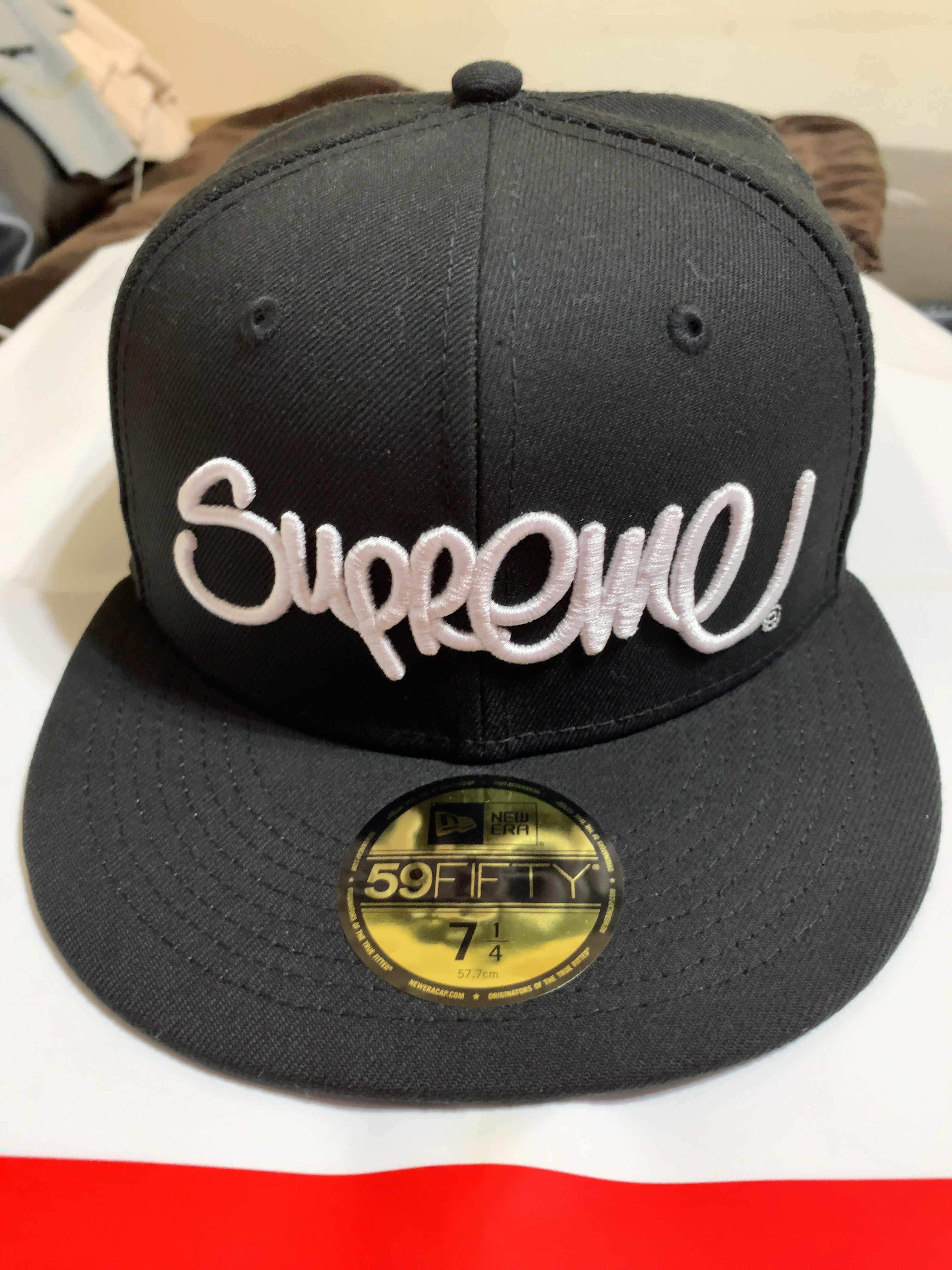 Supreme Handstyle New Era "Black"