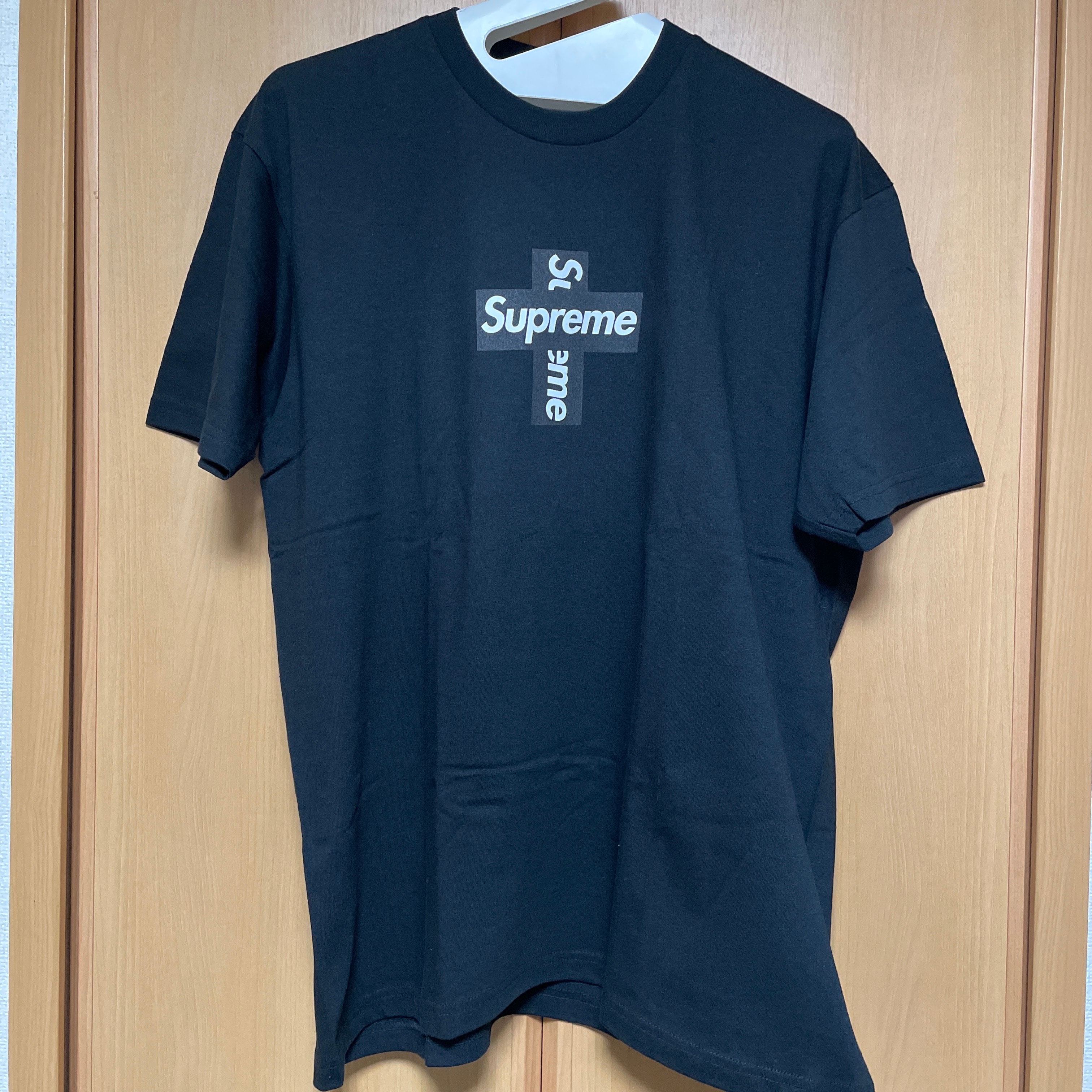 Supreme Cross Box Logo Tee 