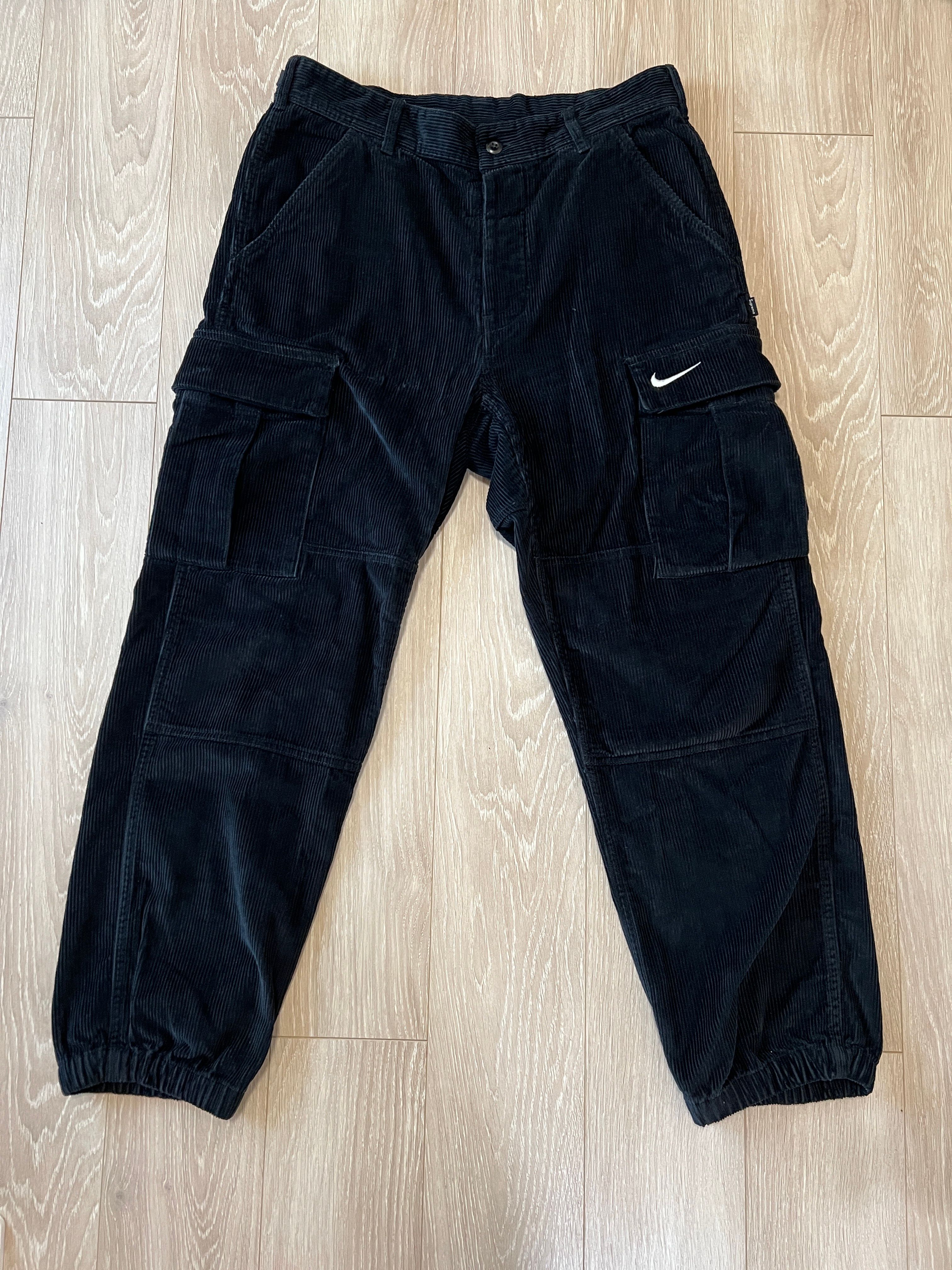 Supreme / Nike Arc Corduroy Cargo Pant "Black"