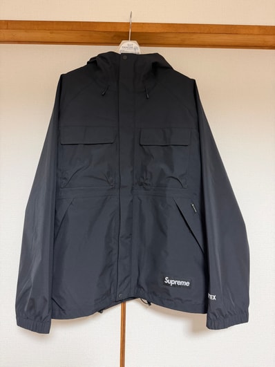 Supreme GORE-TEX Shell Jacket "Black"
