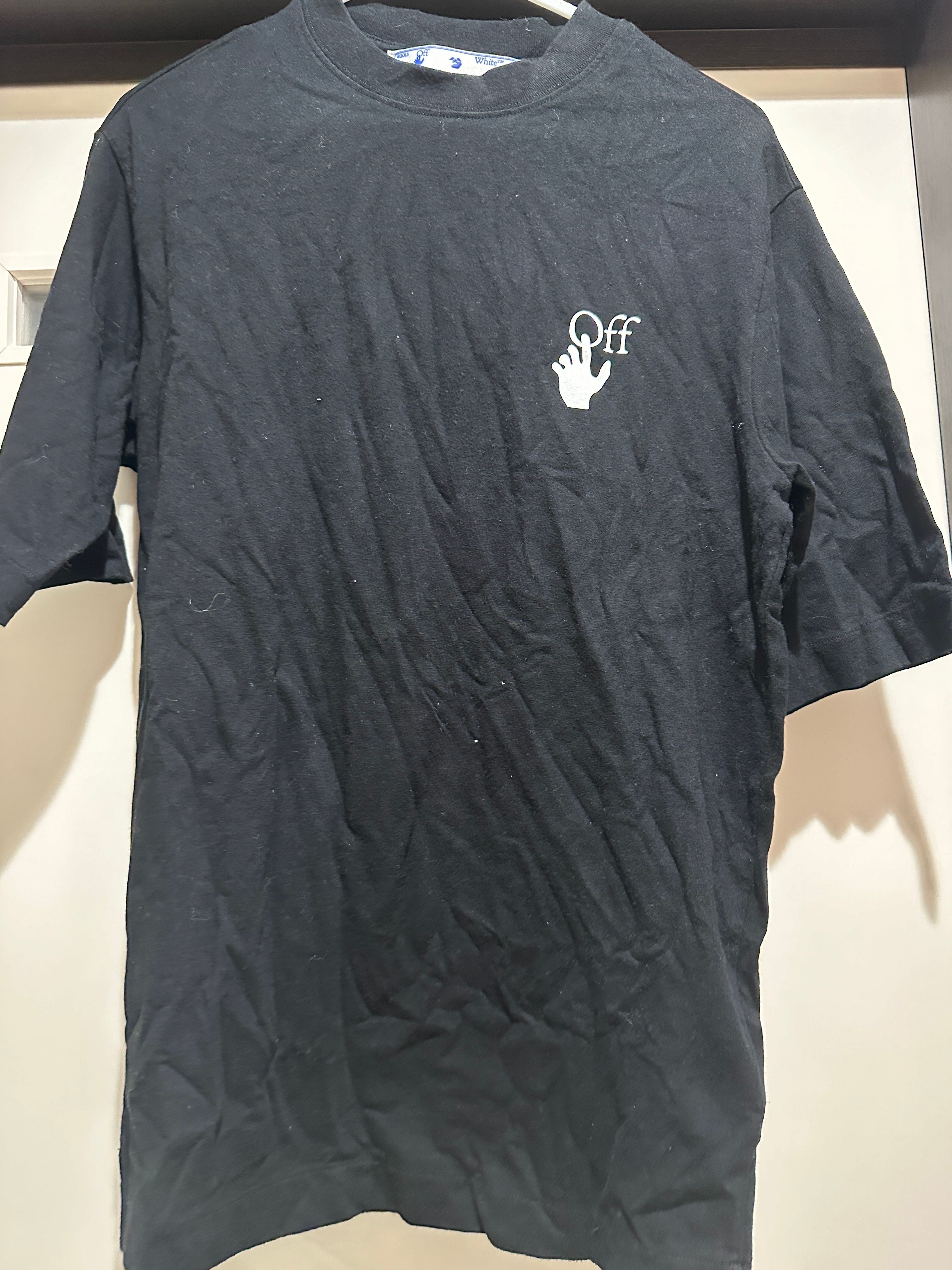 off-white Tシャツ