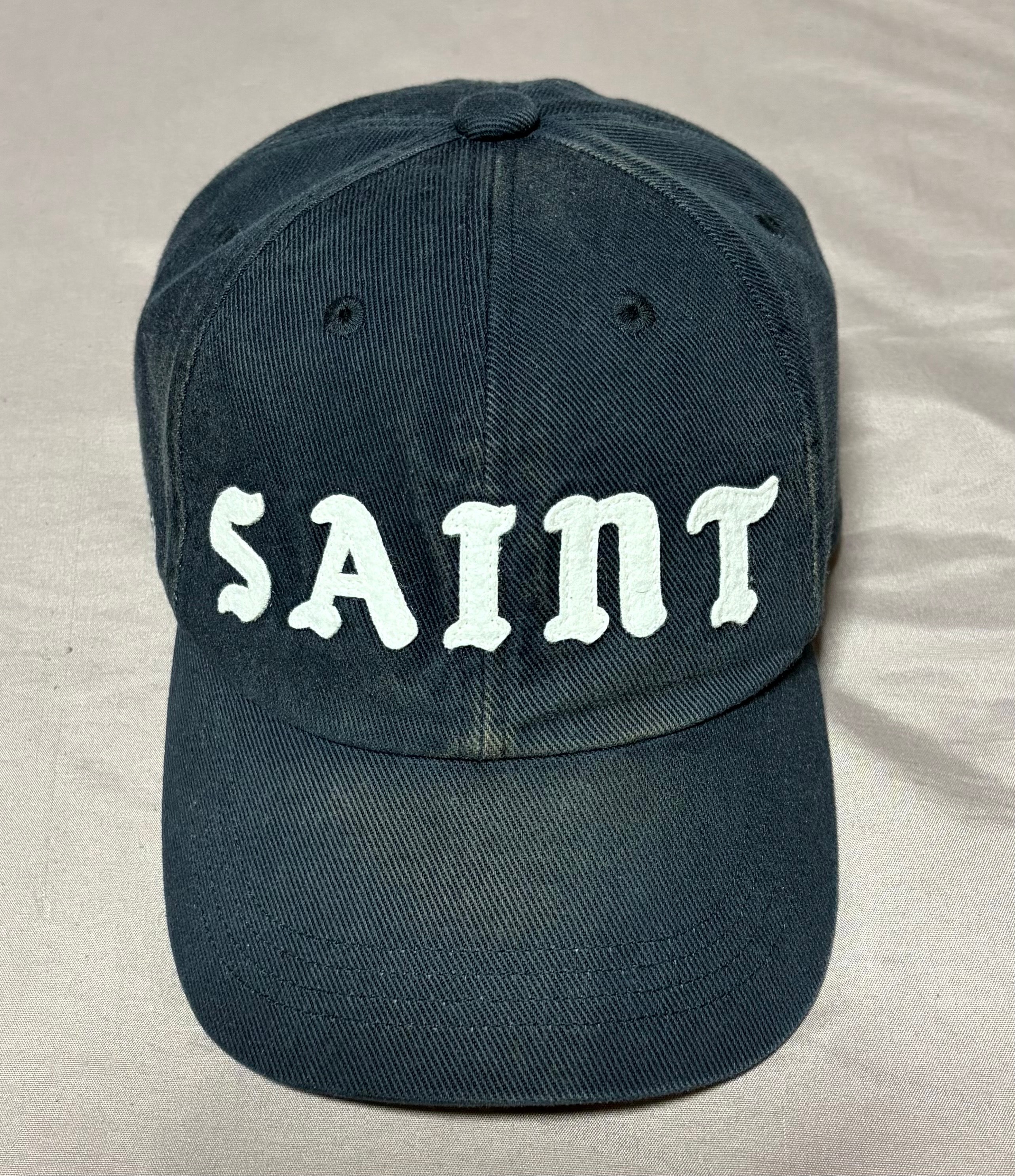 SAINT Mxxxxxx 6Panel Cap "Black" SM-HR8-0000-079