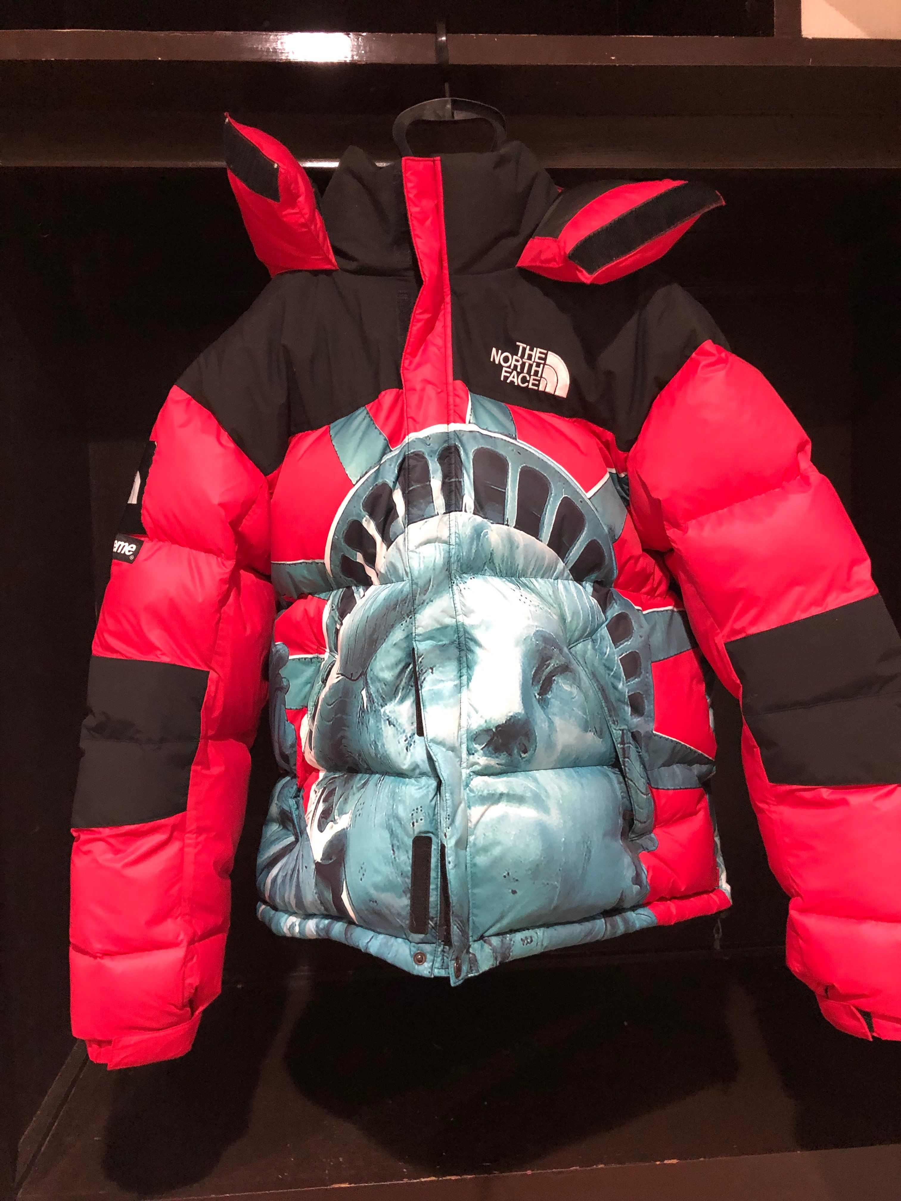 Supreme x The North Face Statue of Liberty Baltoro Jacket "Red"