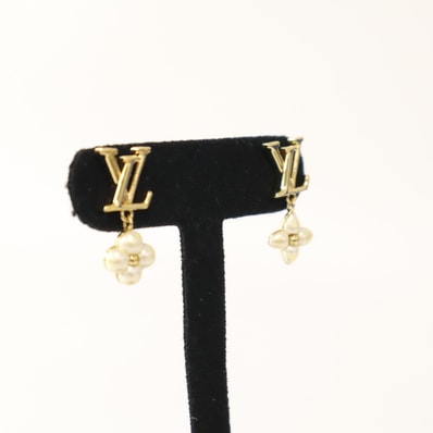 極美品 LOUIS VUITTON ルイ・ヴィトン ホワイトレジン メタル フローラグラム ピアス メタル M03914 ピアス ゴールド ホワイト ホワイトレジン メタル レディース