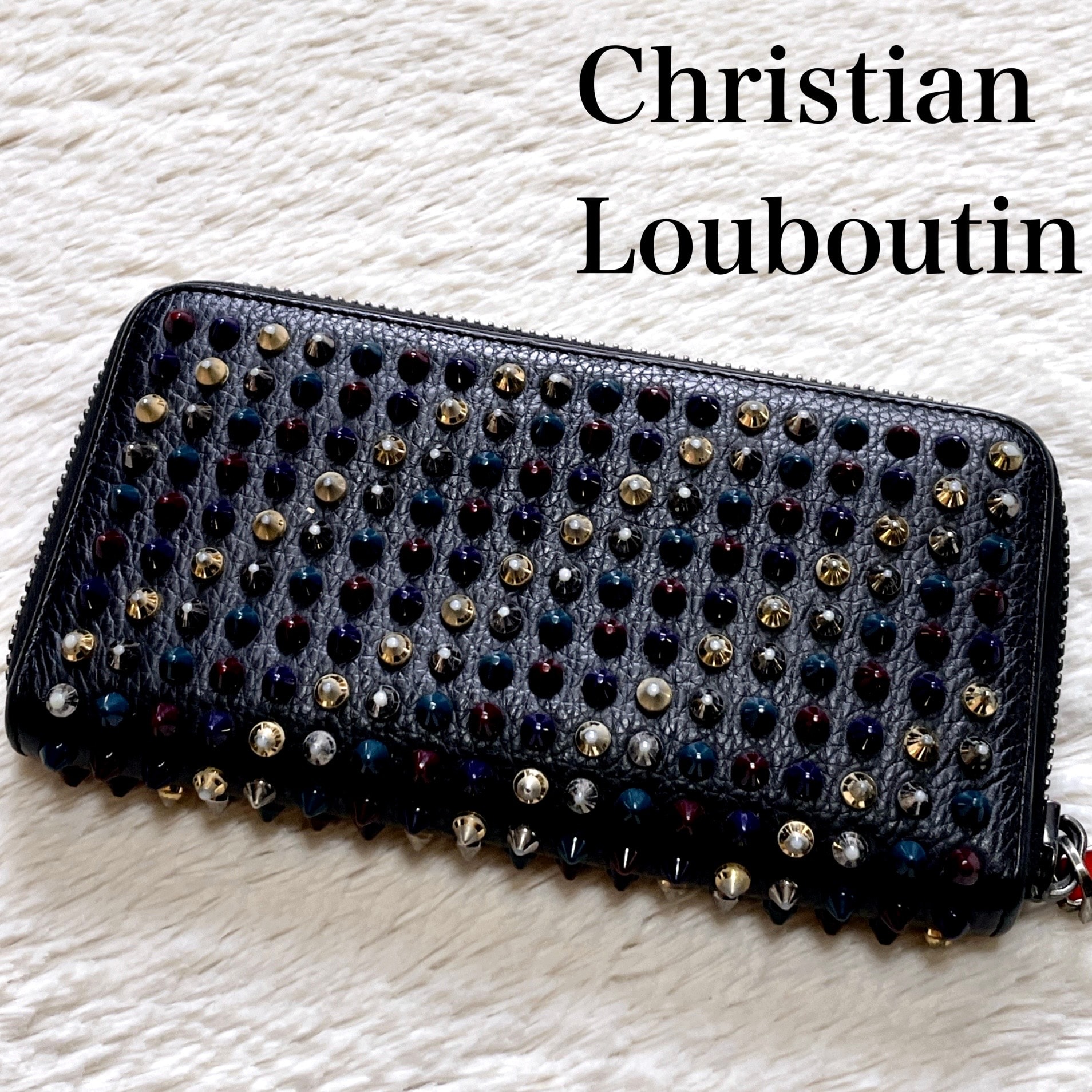 クリスチャンルブタン パネトーネ マルチカラースタッズ ラウンドファスナー 財布