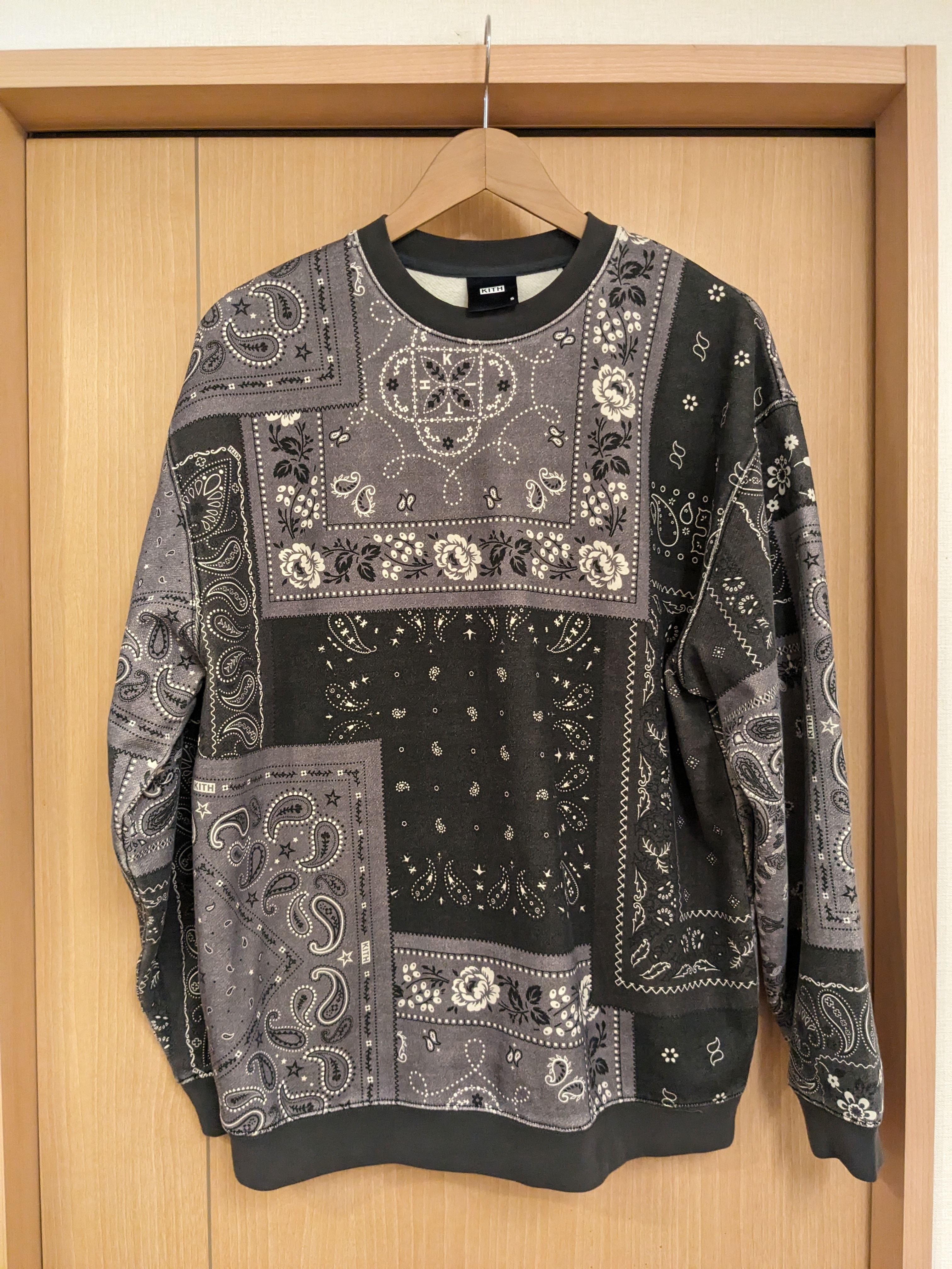 Kith Deconstructed Bandana Crewneck "Black"