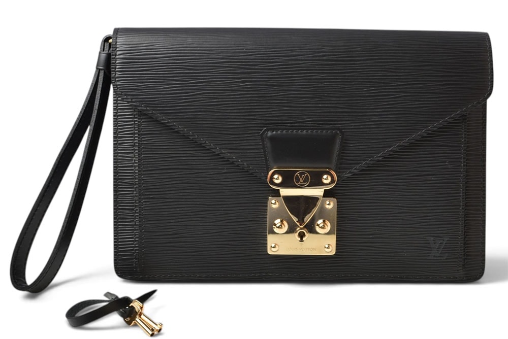 ルイヴィトン セカンドバッグ/クラッチバッグ ヴィンテージ LOUIS VUITTON エピ ポシェット セリエ ドラゴンヌ M52612 ノワール ブラック メンズ レディース【中古】