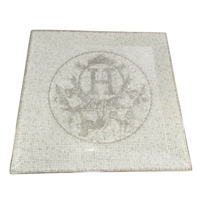 HERMES エルメス Mosaique au 24 モザイク オ 24 ブノワ=ピエール・エムリー プラチナ スクエアプレート プチカレ L23×W23 グレー系【新古品】【未使用】【中古】