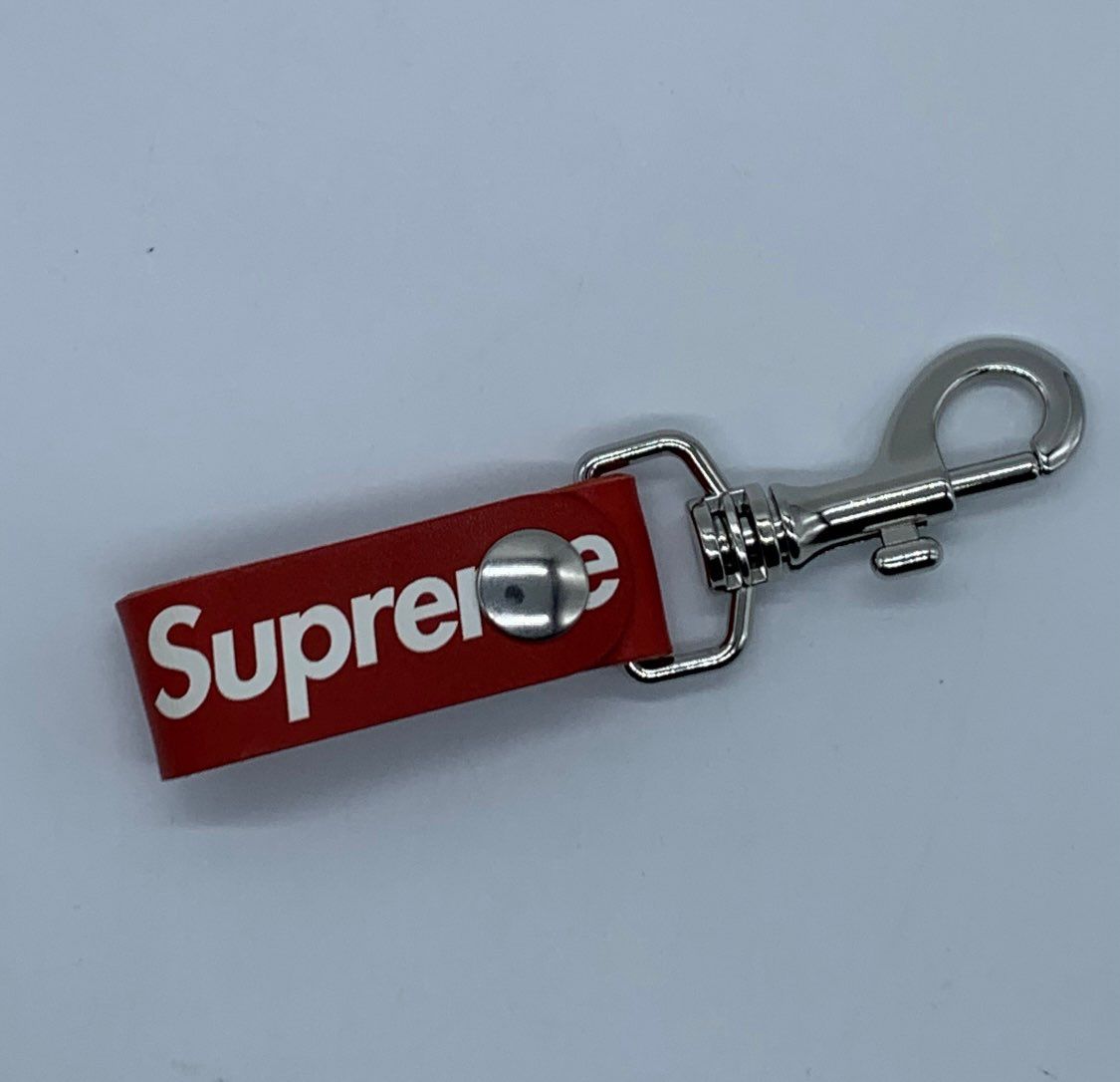 Supreme Leather Key Loop 