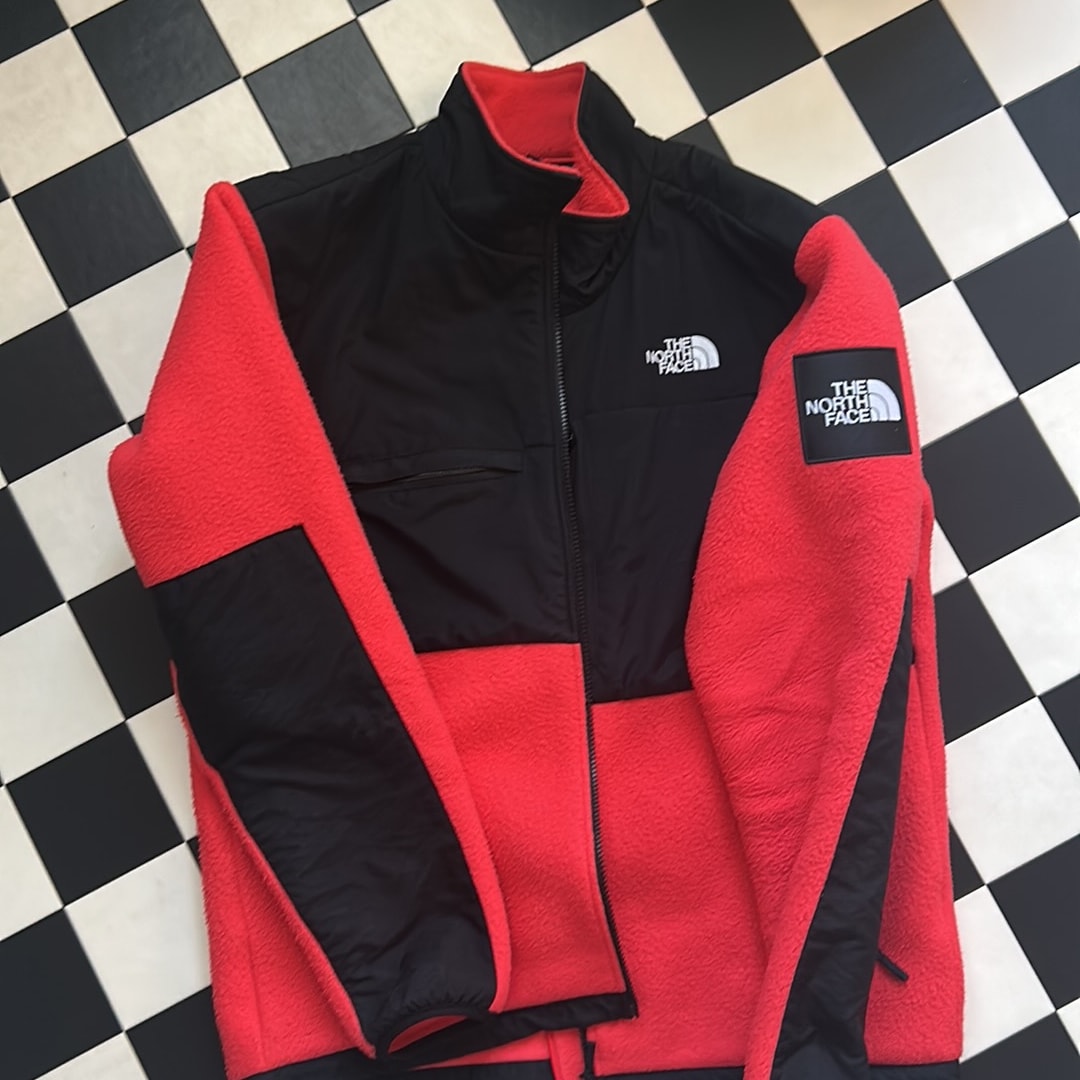 The North Face Denali Jacket (Unisex) "Horizon Red"