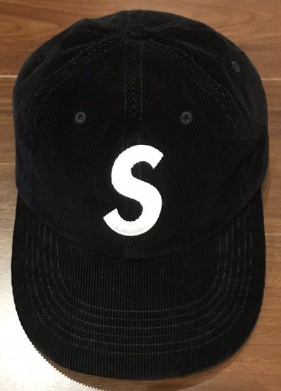 Supreme Fine Wale Corduroy S Logo 6-Panel "Black"