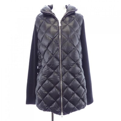 モンクレール MONCLER 20939B00032 ダウンジャケット