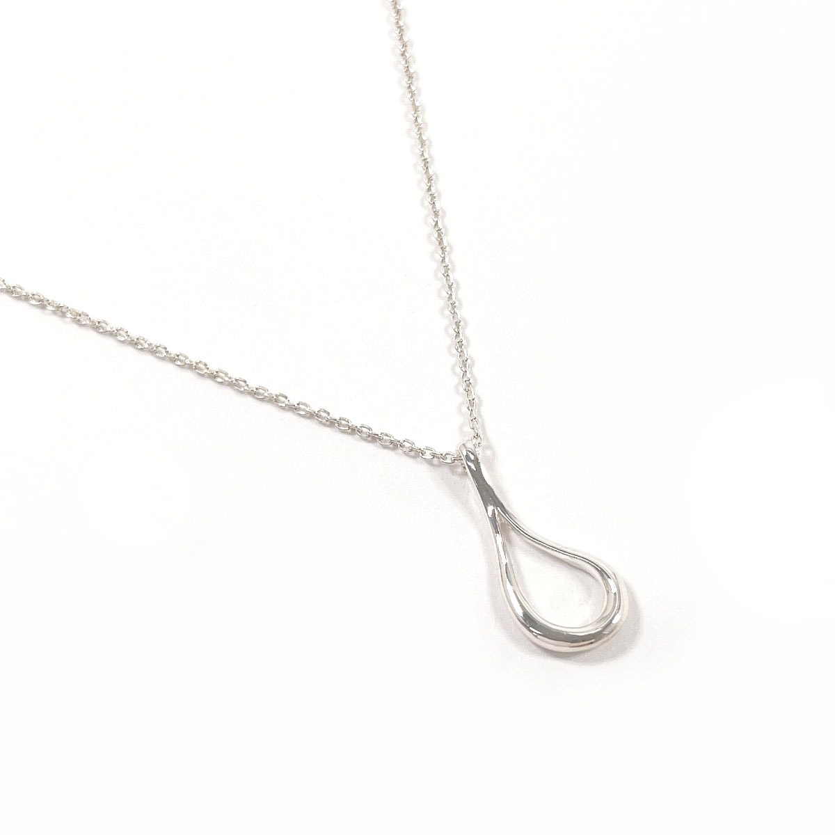 ティファニー ネックレス オープン ティアドロップ エルサペレッティ