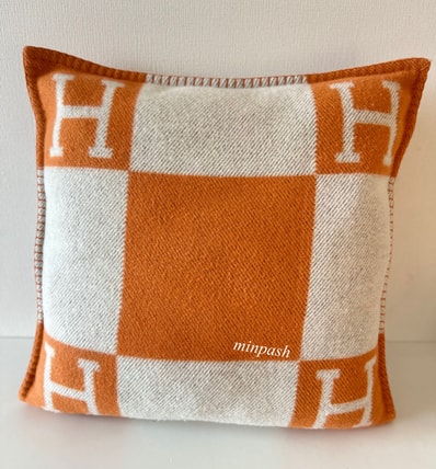 HERMES H クッション アヴァロン PM オレンジ