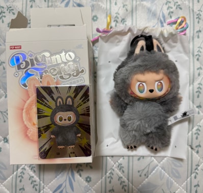 POP MART THE MONSTERS (LABUBU) Big into Energy Series Plush Pendant ID (Secret)