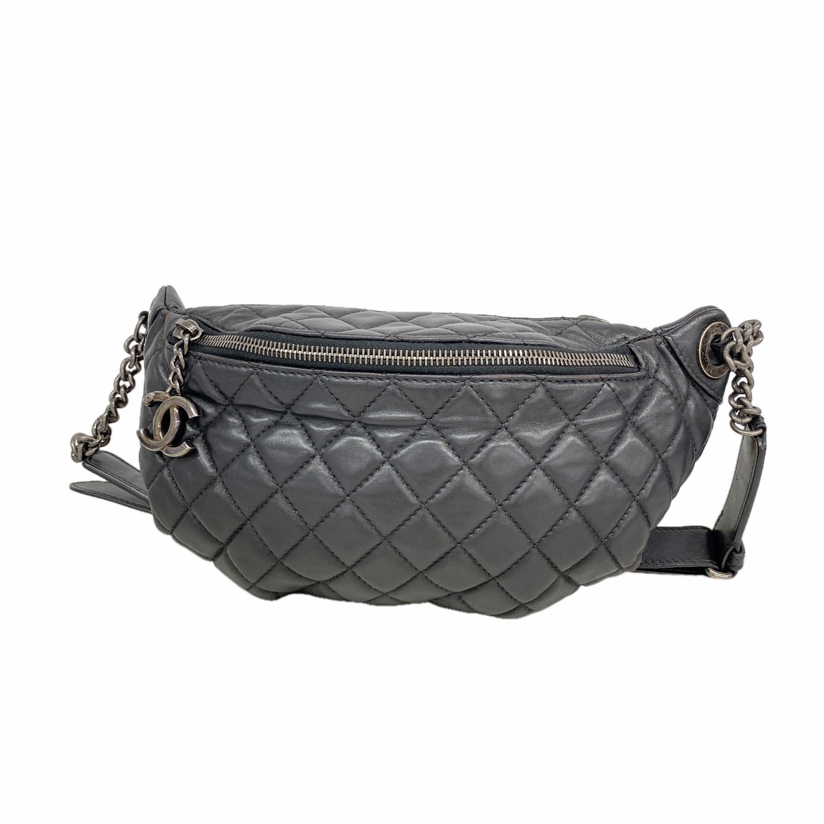 ★最終価格★SALE【6ie6834】シャネル ウエストバッグ マトラッセ ラムスキン ブラック シルバー金具【中古】レディース