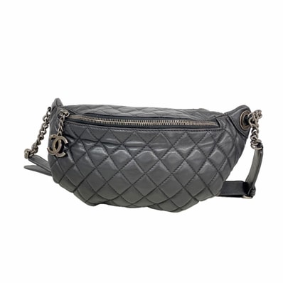 ★最終価格★SALE【6ie6834】シャネル ウエストバッグ マトラッセ ラムスキン ブラック シルバー金具【中古】レディース