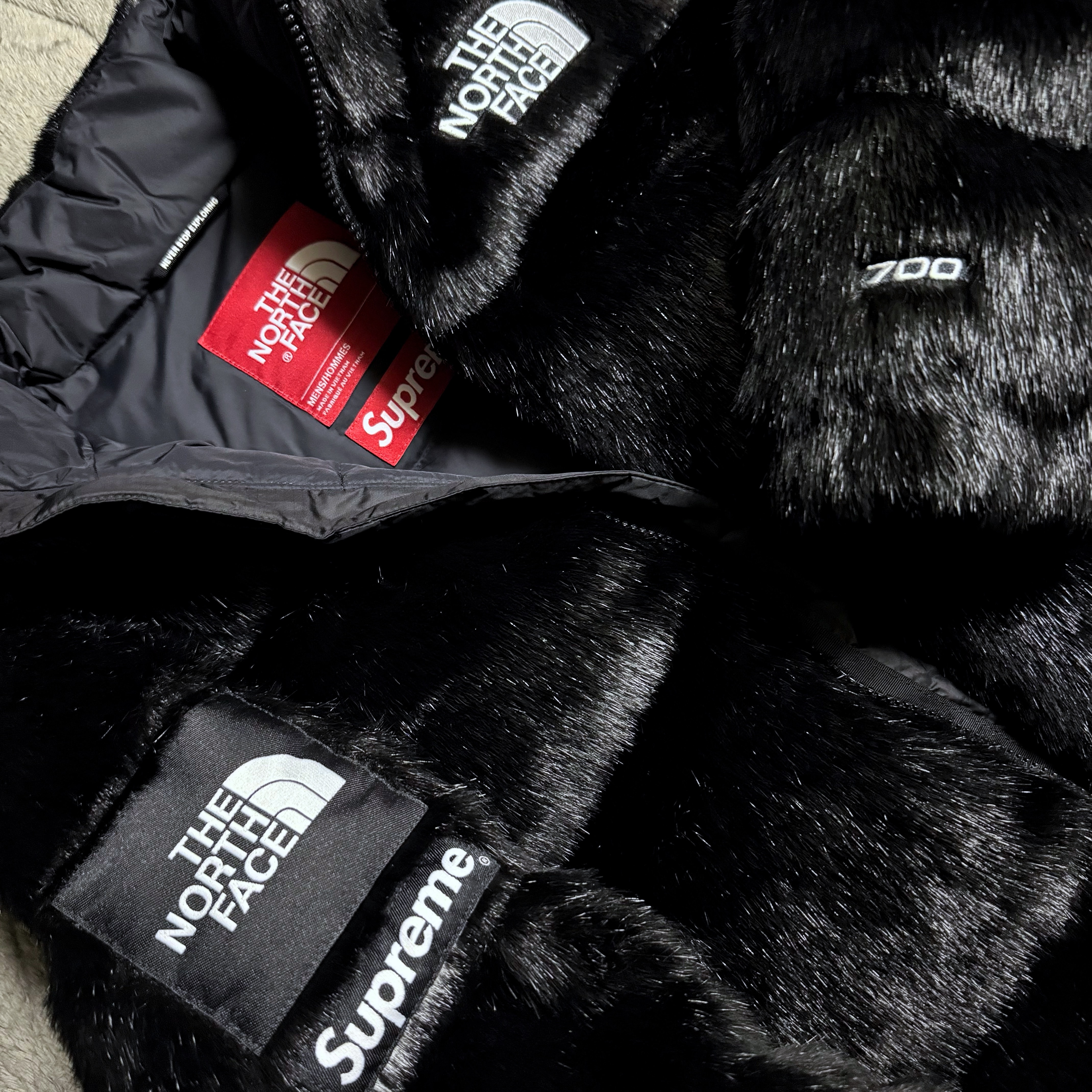 正規 試着のみ Supreme × THE NORTH FACE シュプリーム × ザ・ノースフェイス ヌプシ フェイク ファー ジャケット ダウン 納品書・タグ