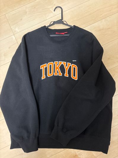 Supreme Shop Small Box Crewneck (Tokyo) Supreme Shop Small Box Crewneck (Tokyo)