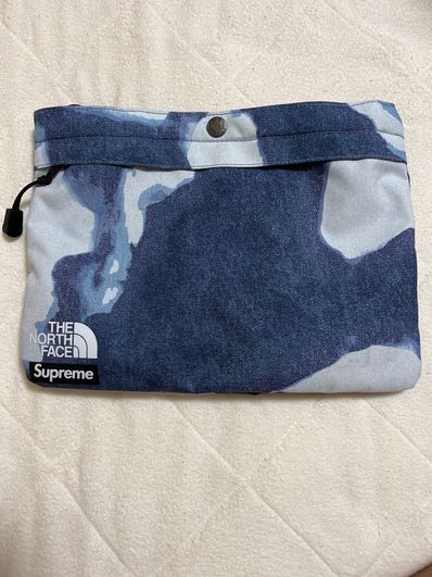 Supreme x The North Face Bleached Denim Print Shoulder Bag "Indigo"