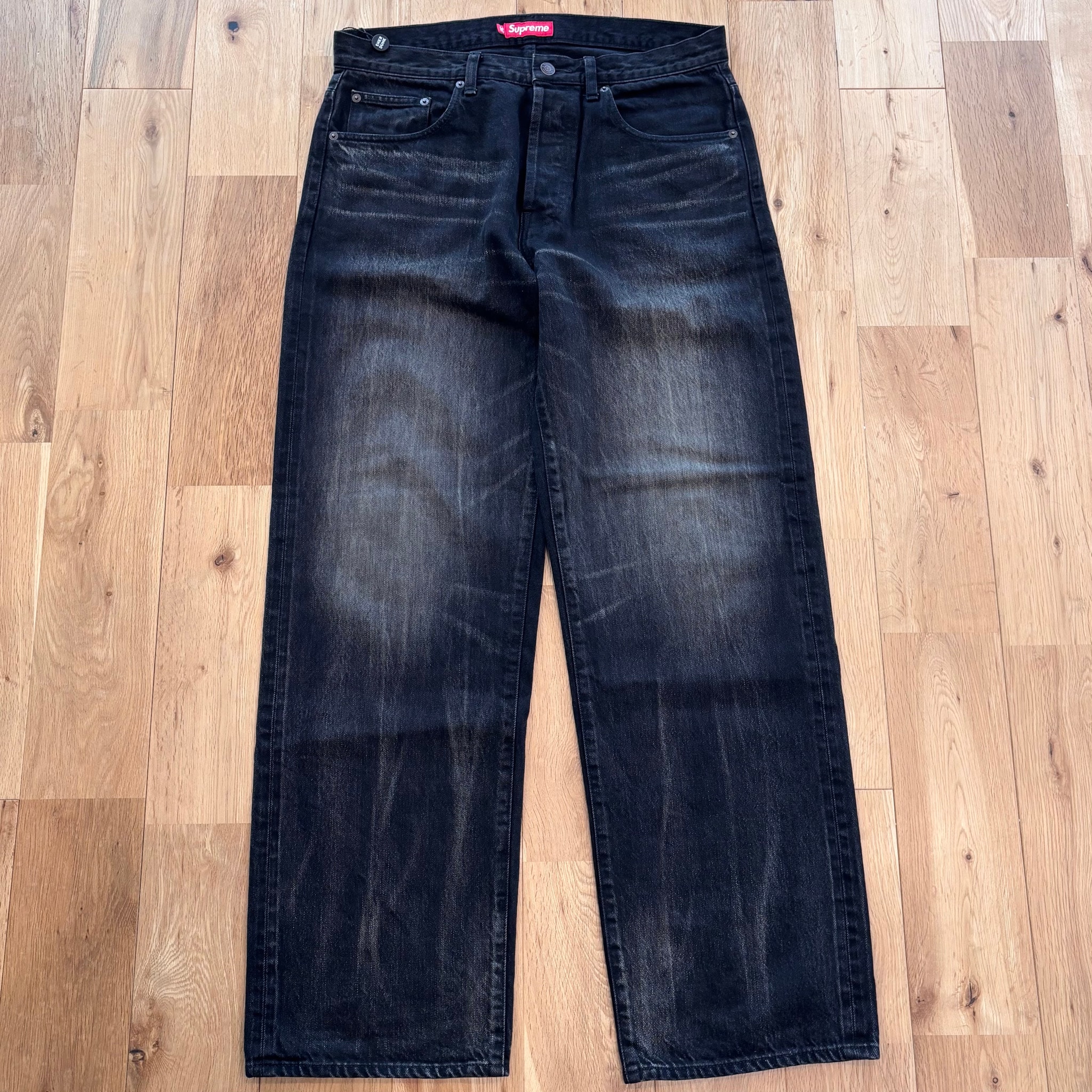 Supreme Distressed Loose Fit Selvedge Jean (26SS) "Washed Black"