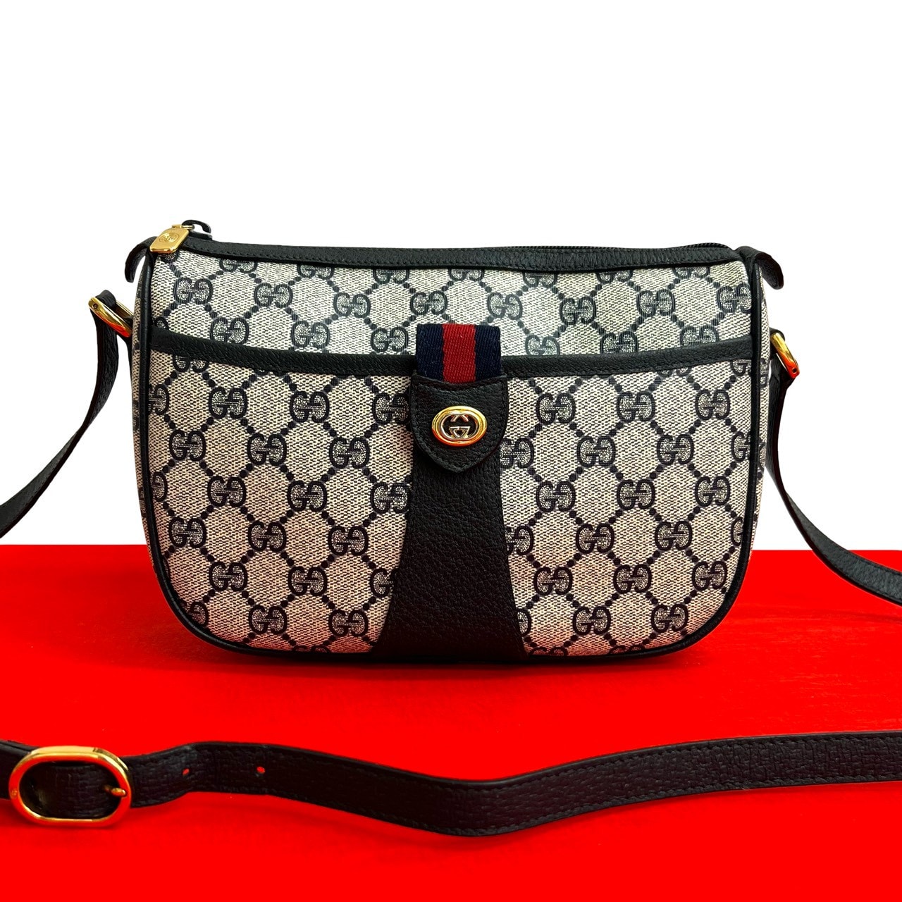 シェリーライン GUCCI(グッチ) GGカレイド2WAYバッグ⁄クラッチバッグ 