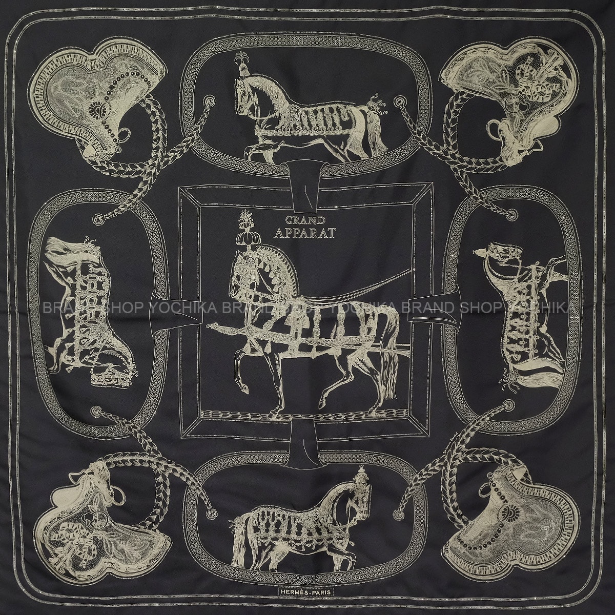 【渋谷並木橋店】HERMES エルメス スカーフ カレ90 プレシュー グランアパラ ビジュー刺繍付 黒 (ブラック)/白 (ホワイト) シルク100% 新品同様【中古】