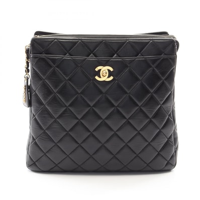 シャネル CHANEL マトラッセ リュックサック バックパック バッグ ラムスキン(羊革) レディース ブラック系 【中古】