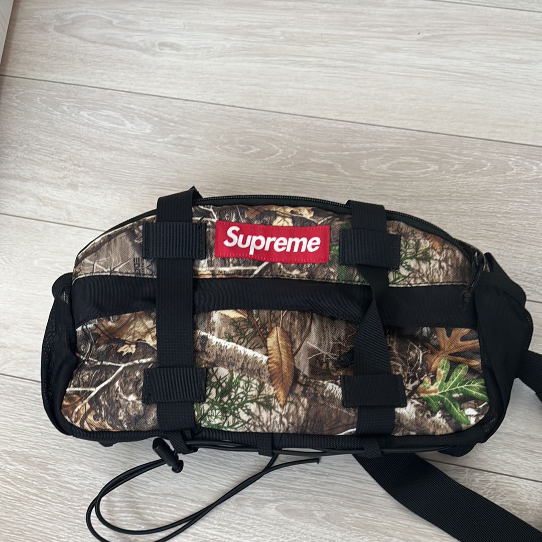 Supreme Waist Bag (19FW) 