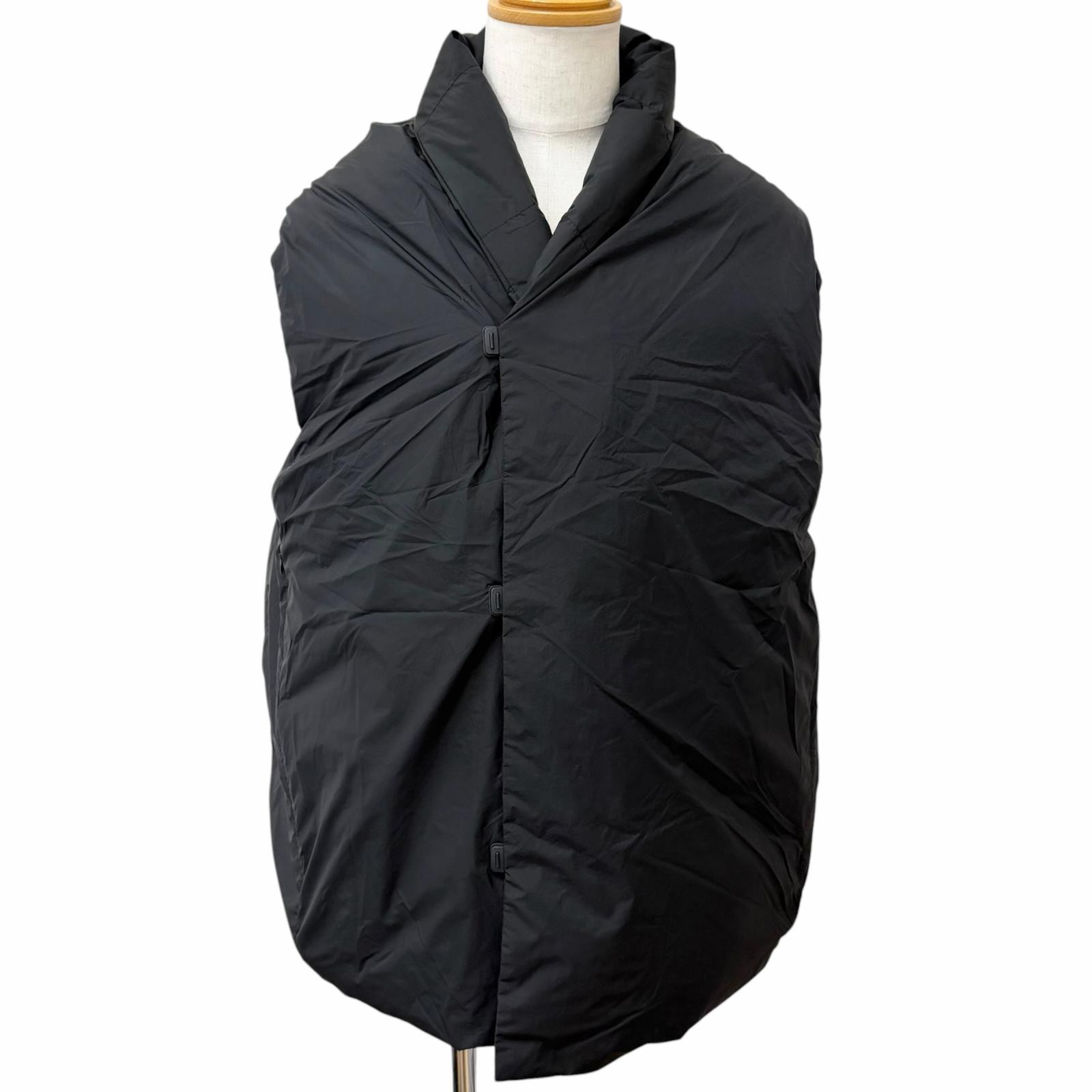 美品 テアトラ ダウンベスト ROOMKEY VEST EVAPOD