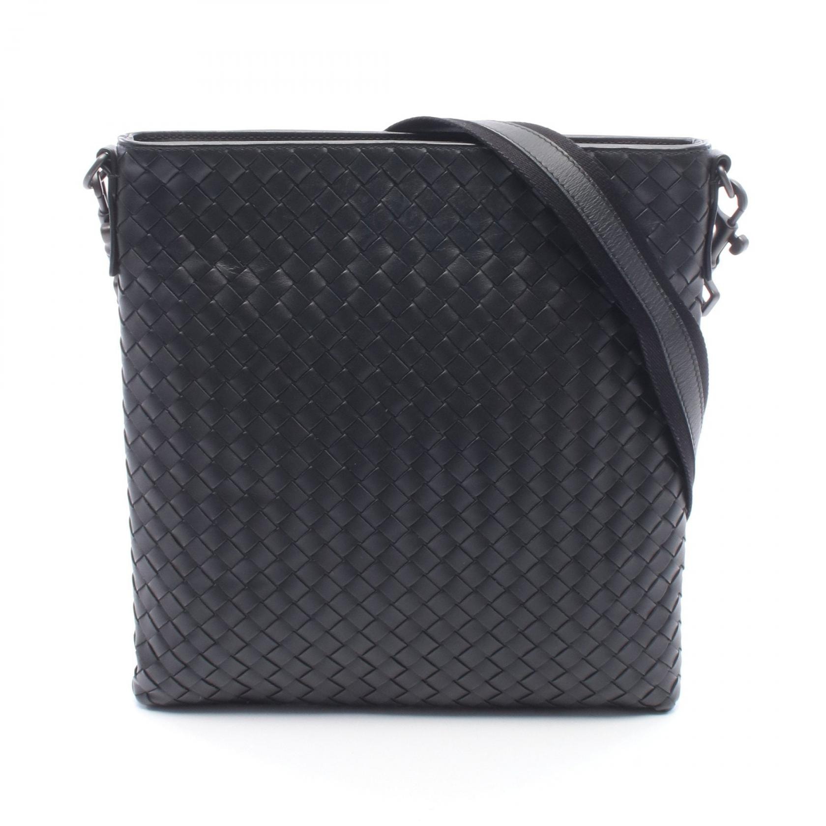 ボッテガヴェネタ BOTTEGA VENETA イントレチャート ショルダーバッグ バッグ レザー メンズ ブラック系 【中古】