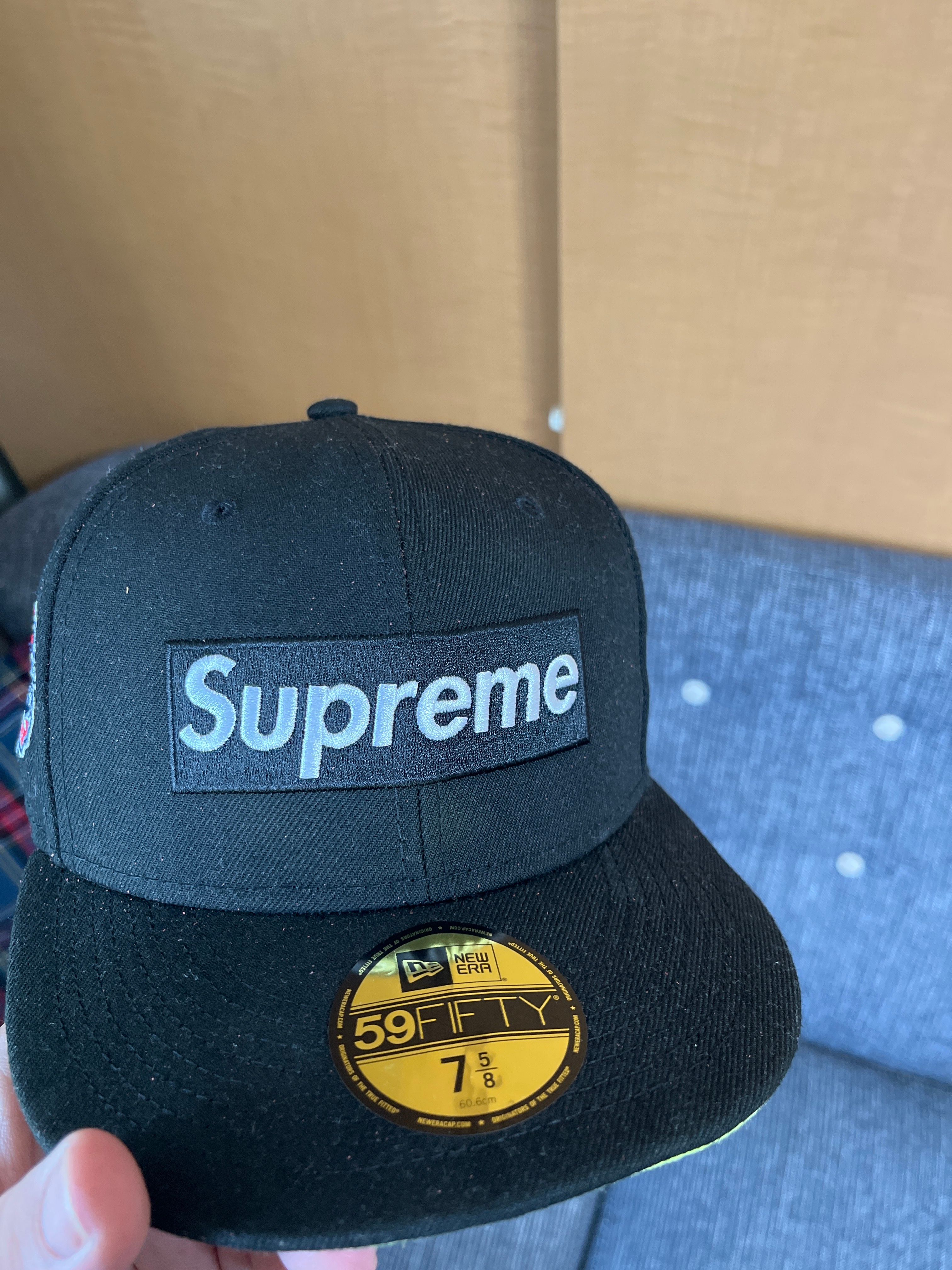 Supreme No Comp Box Logo New Era "Black"