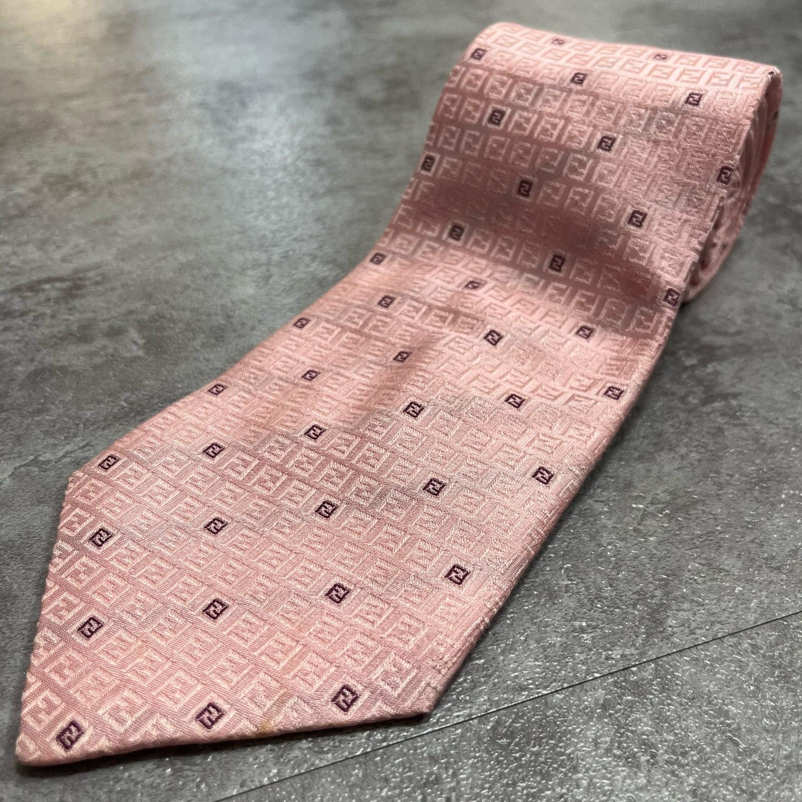 フェンディ ネクタイ メンズ