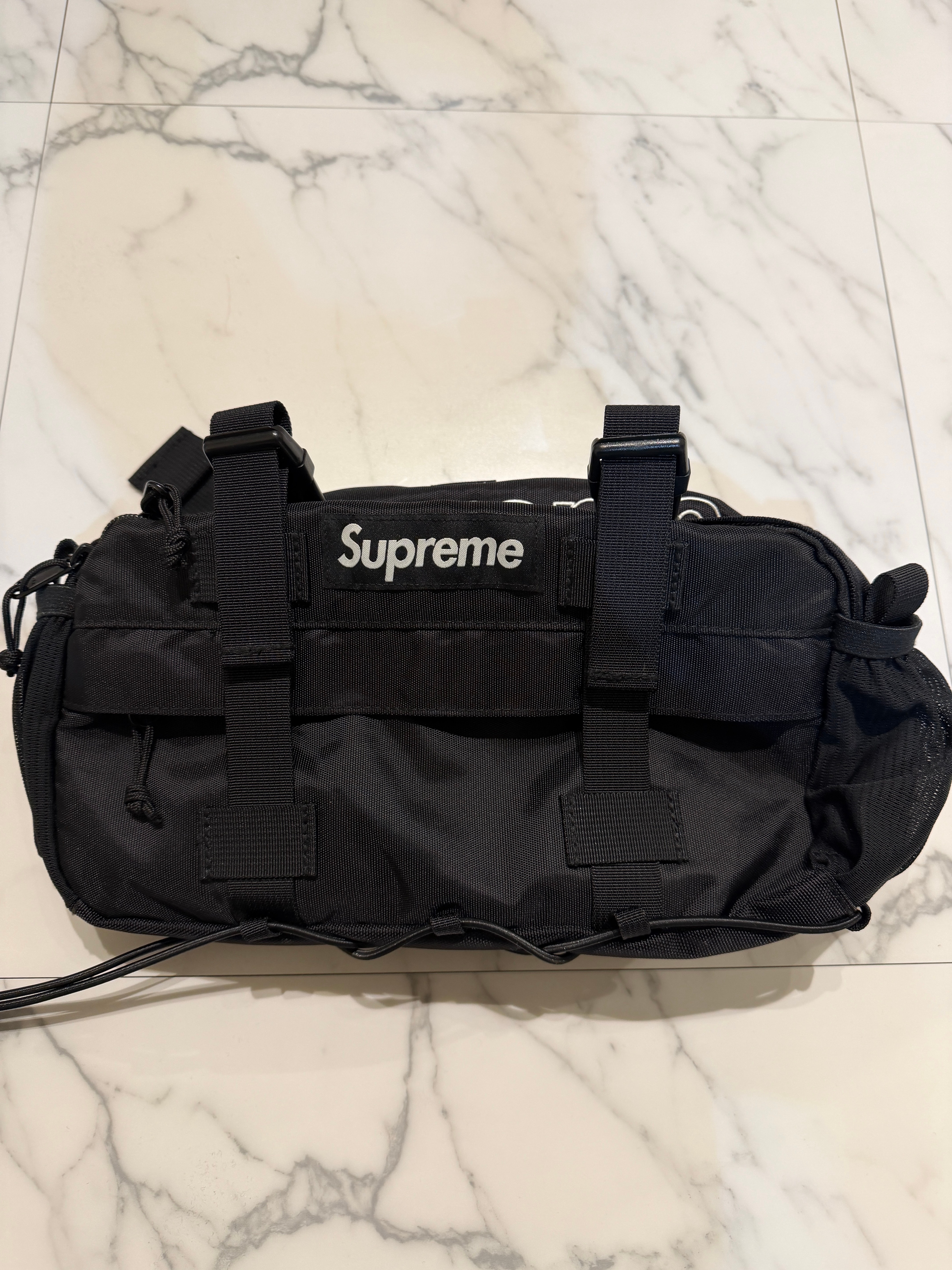 Supreme Waist Bag (19FW) 