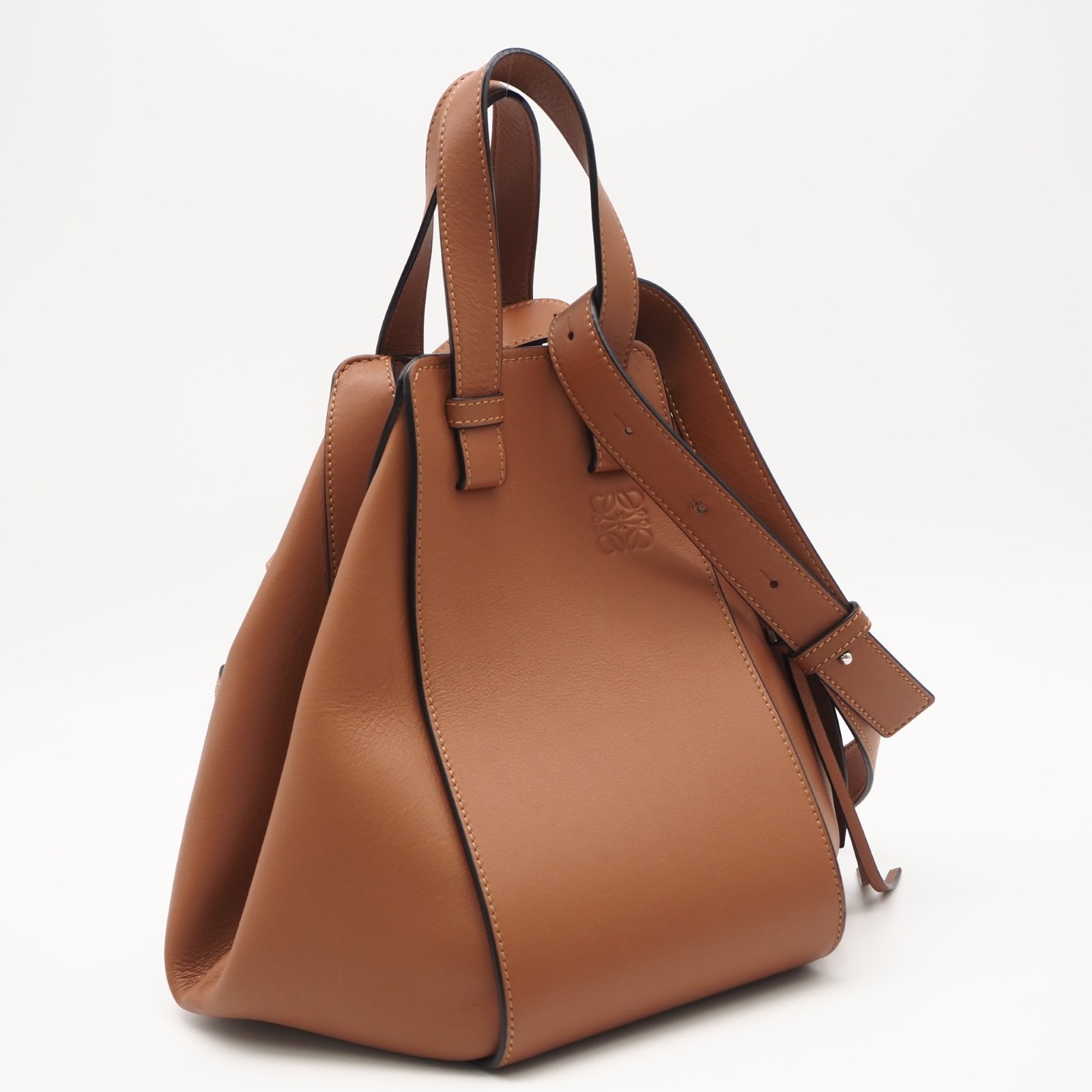 美品 LOEWE ロエベ クラシックカーフ ハンモックバッグ スモール タン 10110567 2wayハンドバッグ ブラウン カーフレザー レディース