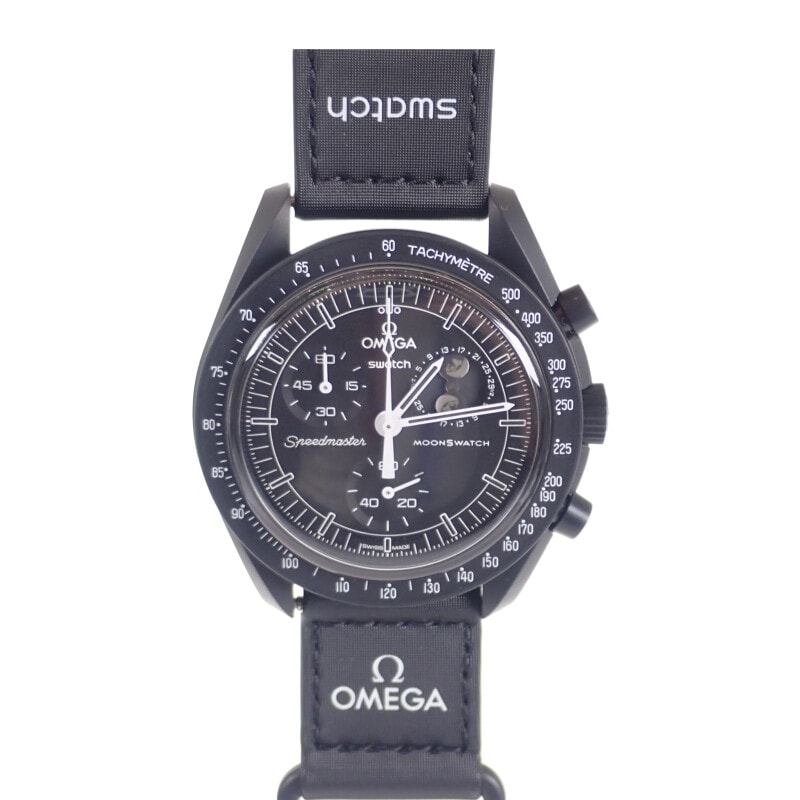 スウォッチ Swatch オメガ OMEGA スピードマスター ミッション トゥ ザ ムーンフェイズ SO33B700 腕時計 セラミック ナイロン ブラック クオーツ ブラック文字盤 メンズ【中古】【Sランク】