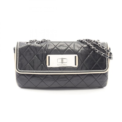 シャネル CHANEL 2.55 マトラッセ ショルダーバッグ バッグ ラムスキン(羊革) レディース ブラック系 / アイボリー系 【中古】
