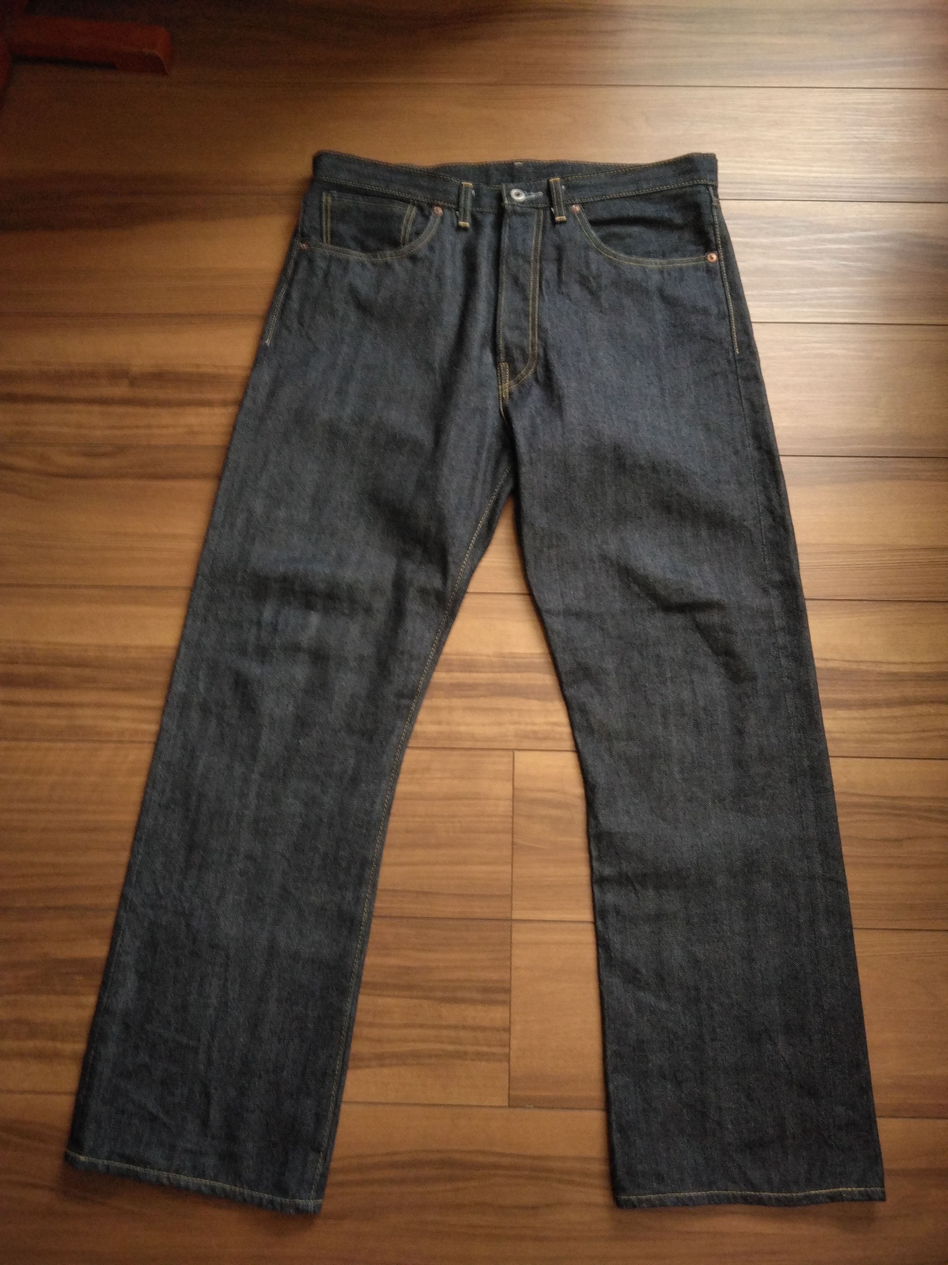 Levi's Vintage Clothing 1944 501 Jeans Rigid "Dark Indigo Blue" (大戦モデル)