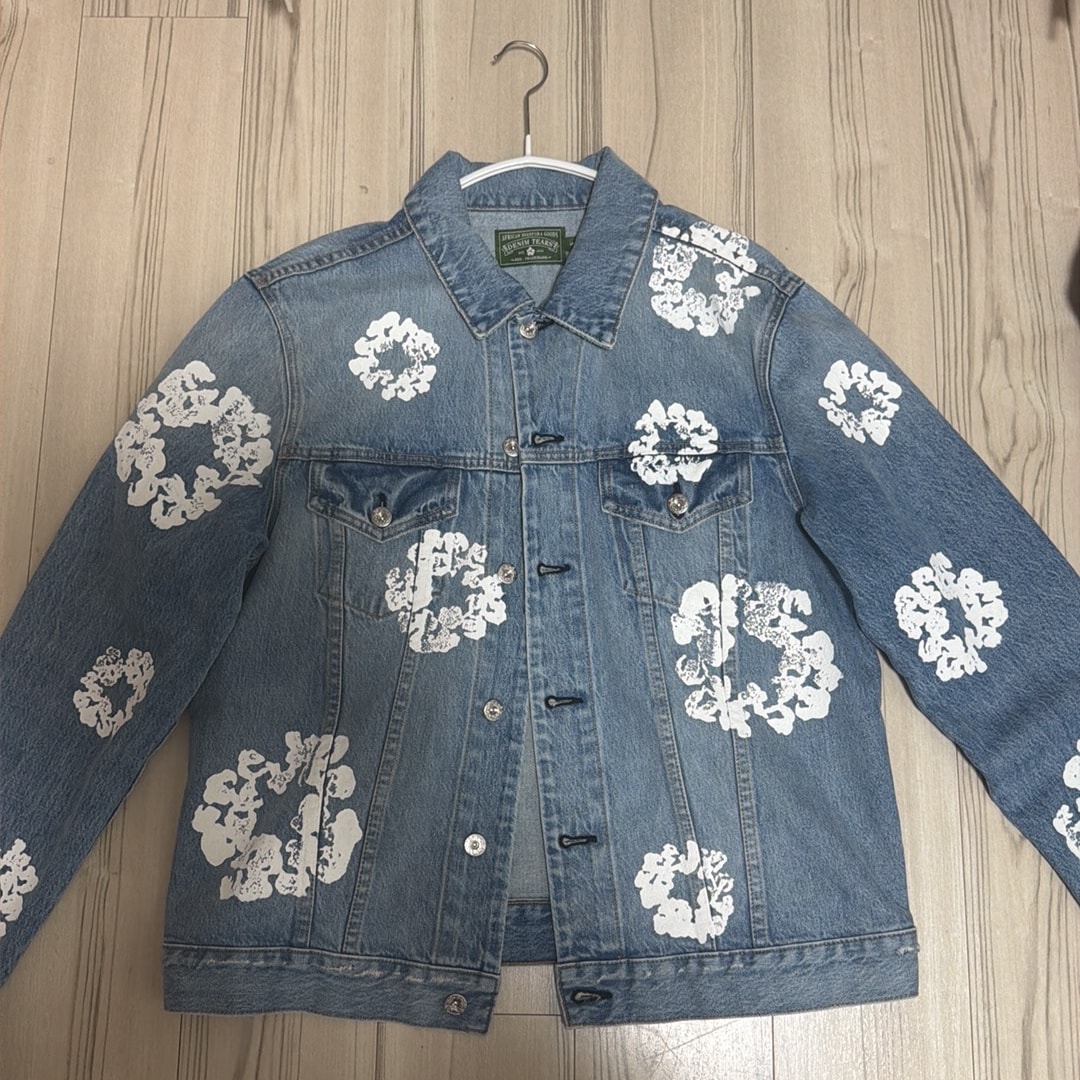 Levi's x Denim Tears Type-2 All Over Wreath "Light Wash"