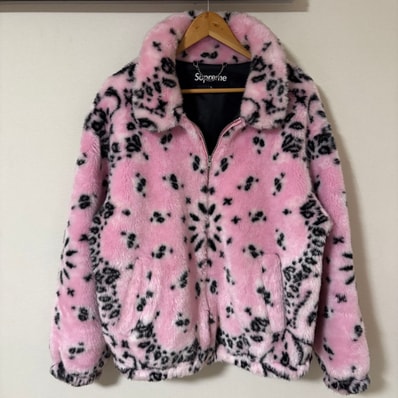 Supreme Bandana Faux Fur Bomber Jacket "Pink"