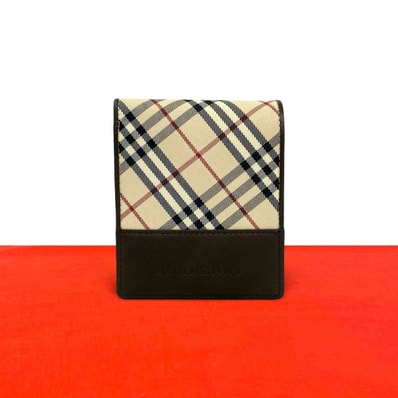 BURBERRY バーバリー ノバチェック 柄 キャンバス レザー 二つ折り財布 ブラウン
06533
