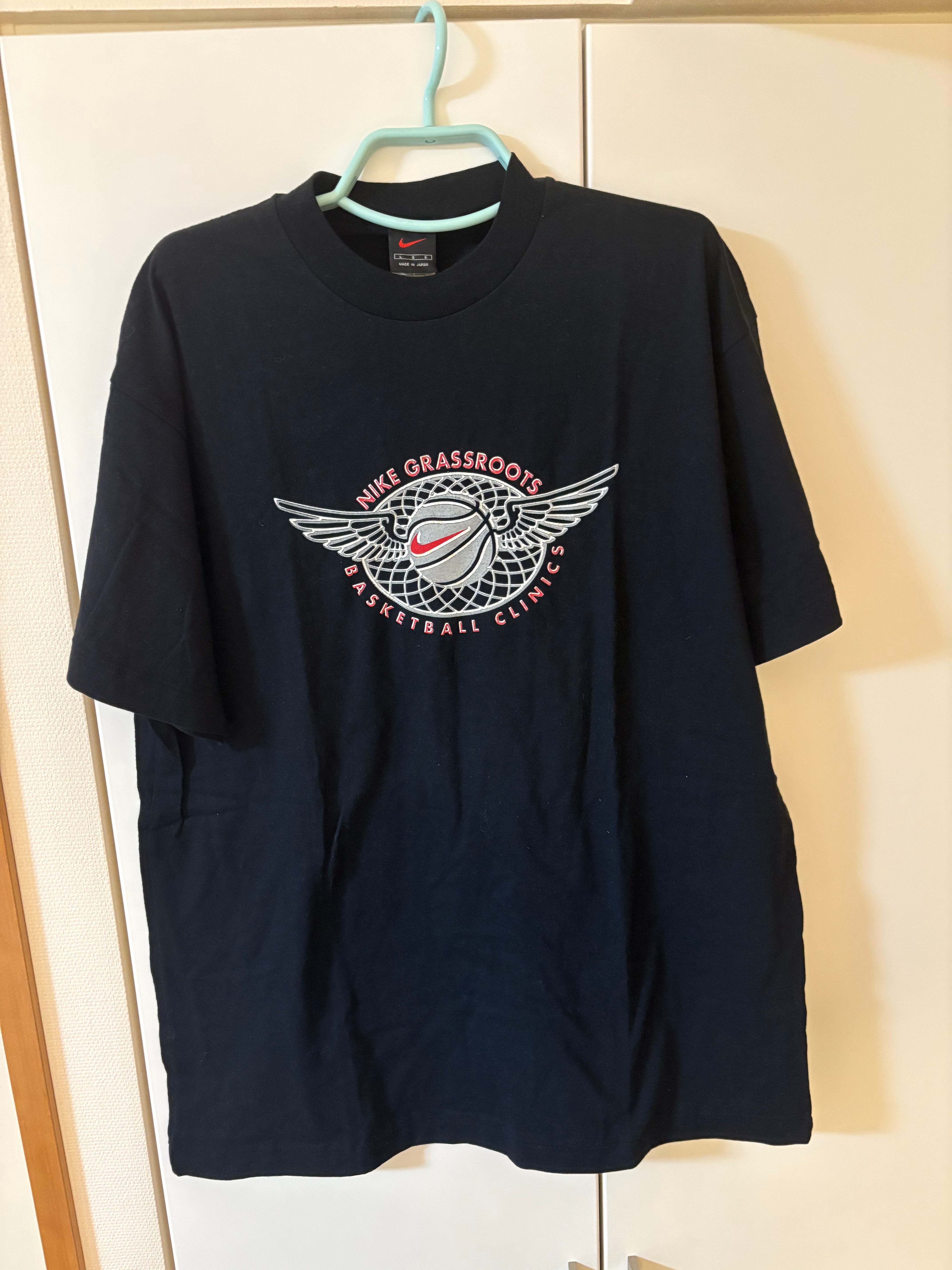 NIKE Tシャツ grassroots バスケクリニック ウィングマーク