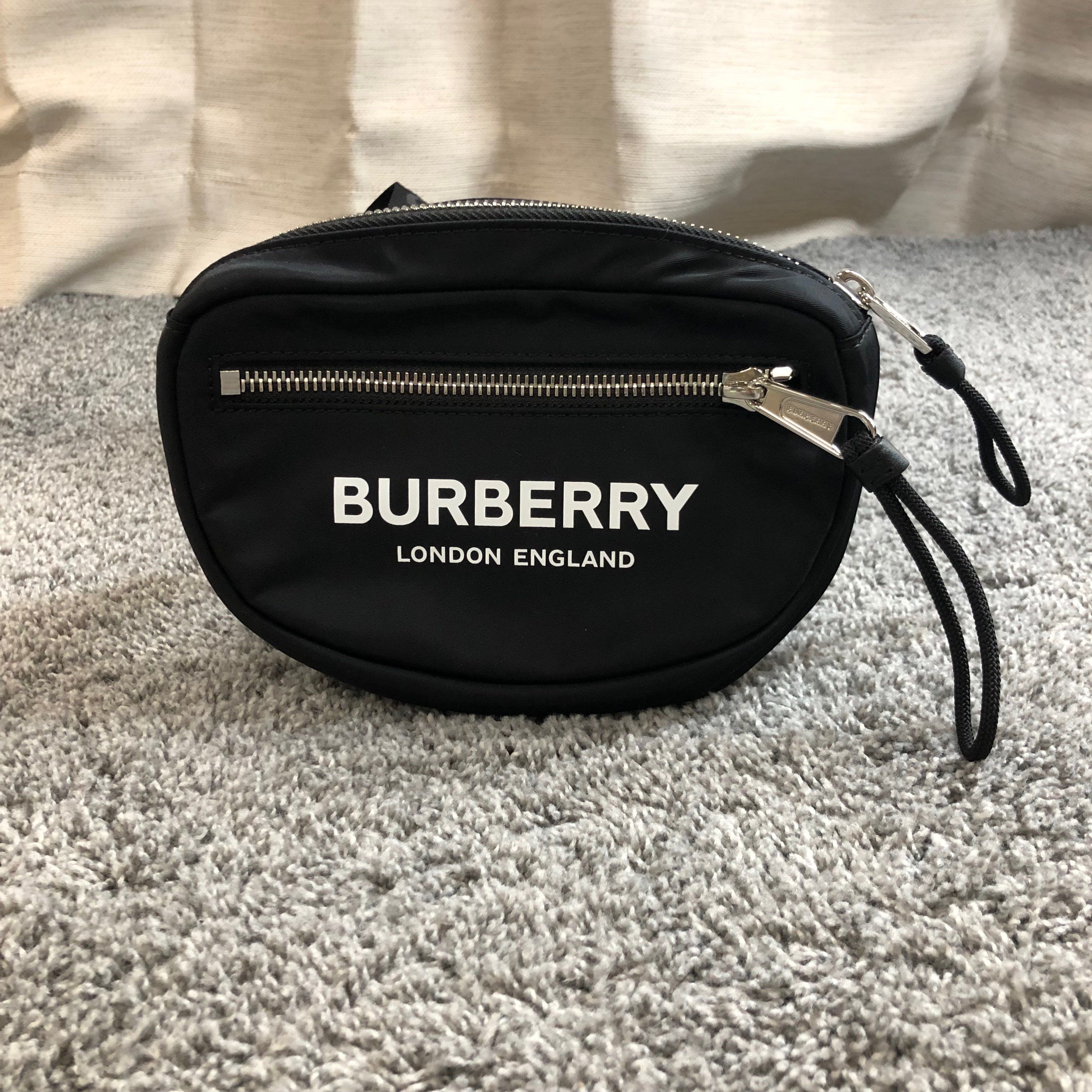 Burberry ML Cannan Waist Bodybag "Black"