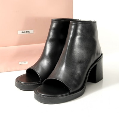■美品■Miu Miu ミュウ ミュウ ブーツ サイズ39 ブーティ チャンキーヒール オープントゥ レザー 靴 ブランド古着【中古】20251201/RA6737
